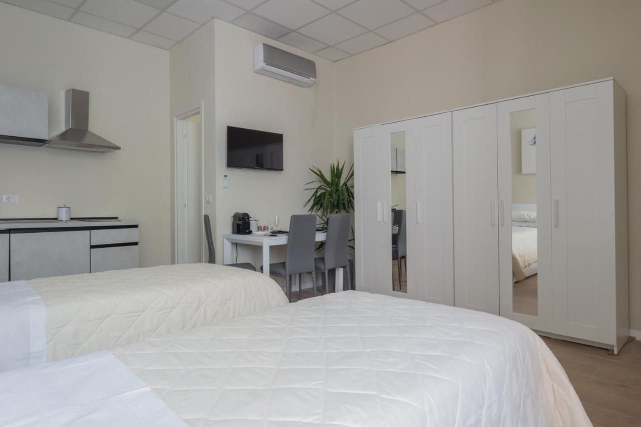 Center Rooms Piacenza Ngoại thất bức ảnh