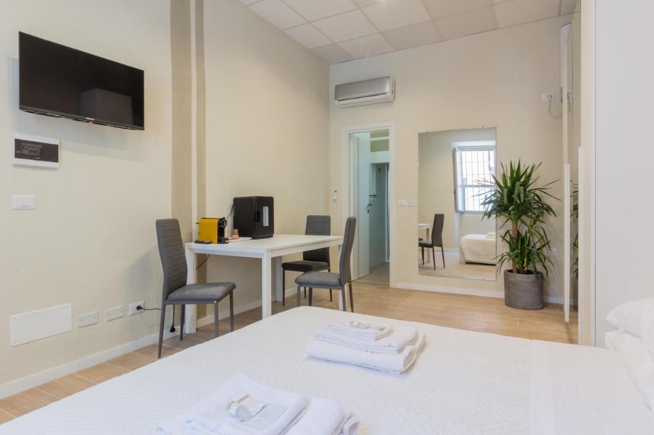 Center Rooms Piacenza Ngoại thất bức ảnh