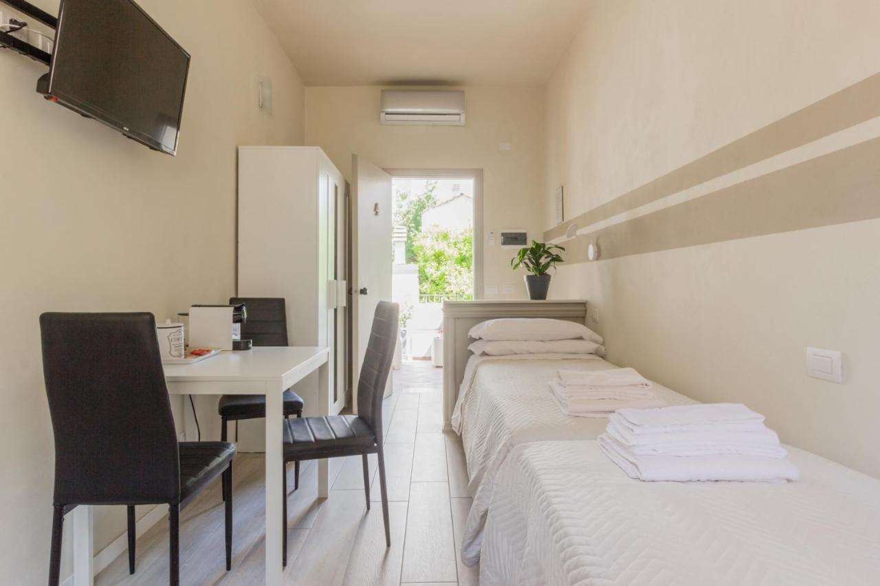 Center Rooms Piacenza Ngoại thất bức ảnh