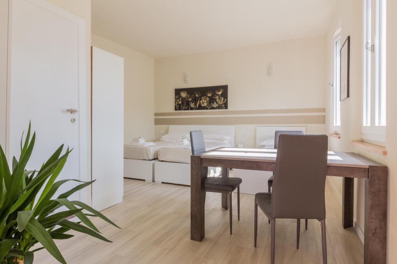 Center Rooms Piacenza Ngoại thất bức ảnh